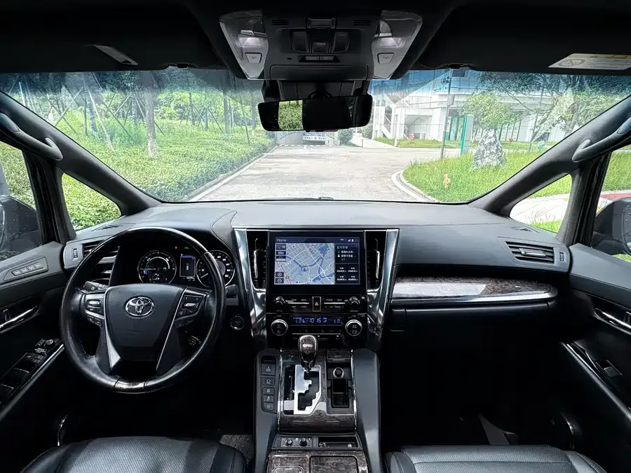 Toyota Crown Vellfire Vellfire 2021 Crown Hybrid 2.5L HV Supreme Edition 2022 — миниатюра 2