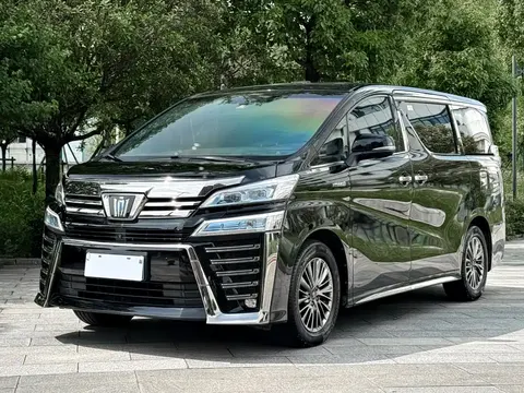 Toyota Crown Vellfire 2022 buy in Moscow