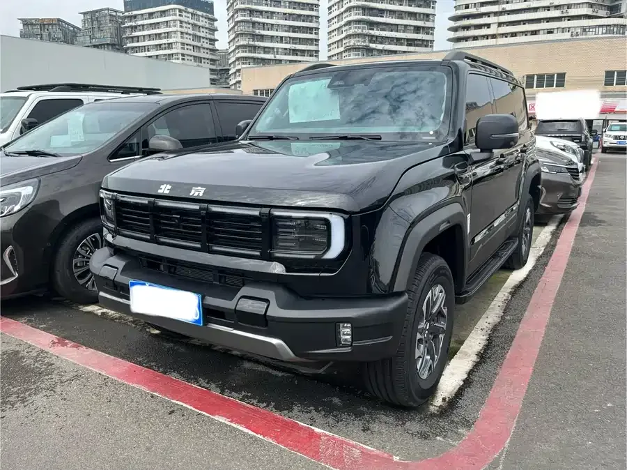 BAIC BJ40 2025