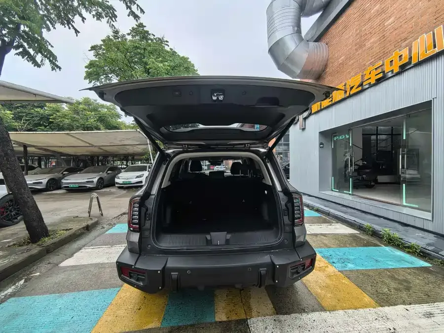 Haval Big dog Haval Big Dog 2022 2.0T DCT 4WD Roaring Sky Dog Hunting Edition 2023 — миниатюра 5