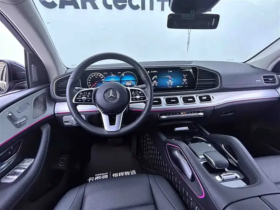 Mercedes-Benz GLE Coupe Mercedes-Benz GLE Coupe 2020 GLE 350 4MATIC Coupe SUV Fashion 2022 — миниатюра 5