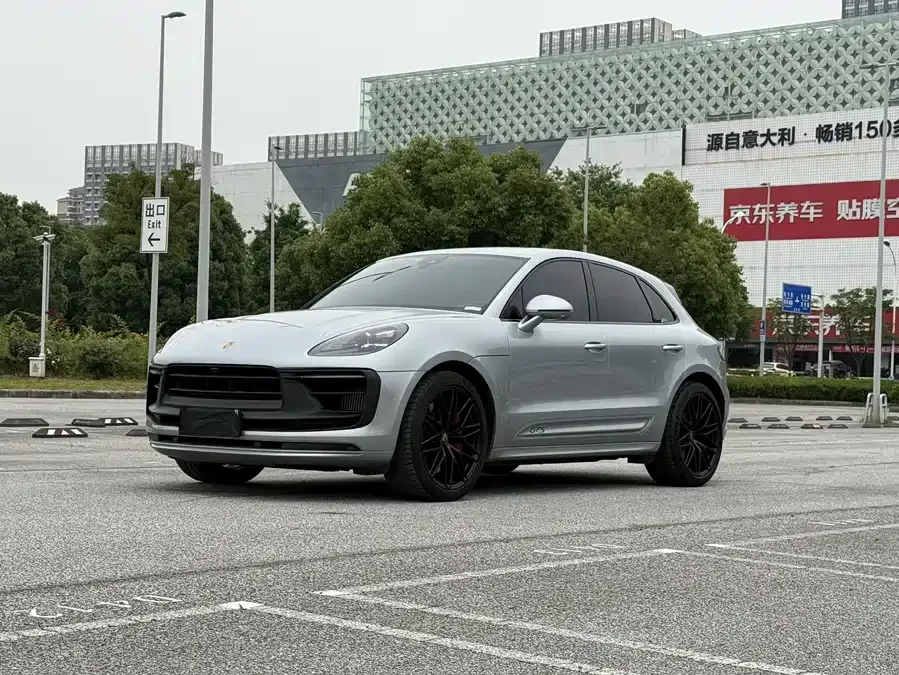 Porsche Macan 2022