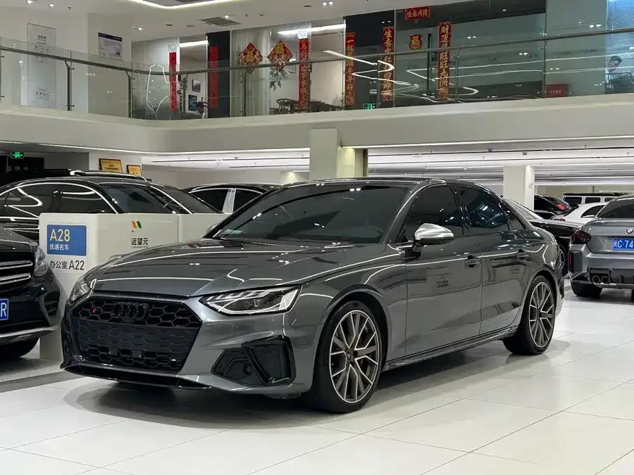 Audi S4 2024