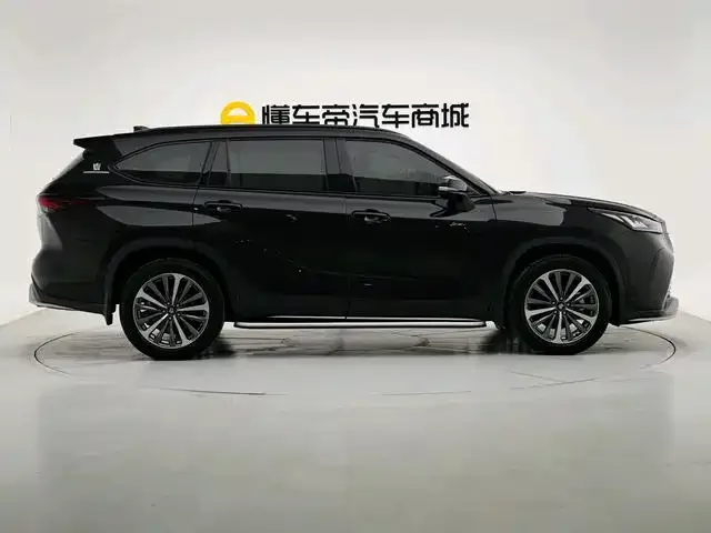 Toyota Crown Land Crown Land 2024 2.5L HEV 4WD Deluxe Edition 2025 — миниатюра 5