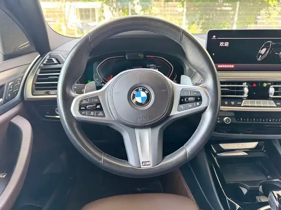 BMW X3 2022 xDrive30i Exclusive M Night Edition 2022 — миниатюра 4