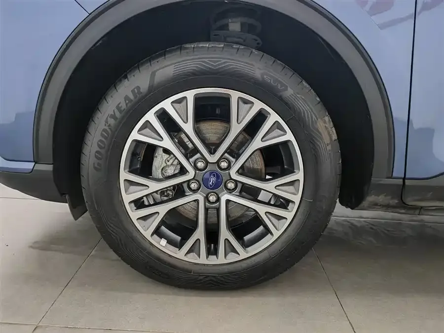 Ford Edge 2020 EcoBoost 245 2WD Premium Edition 2022 — миниатюра 5