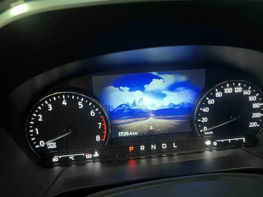 Ford Edge 2020 EcoBoost 245 2WD Premium Edition 2023 — миниатюра 3