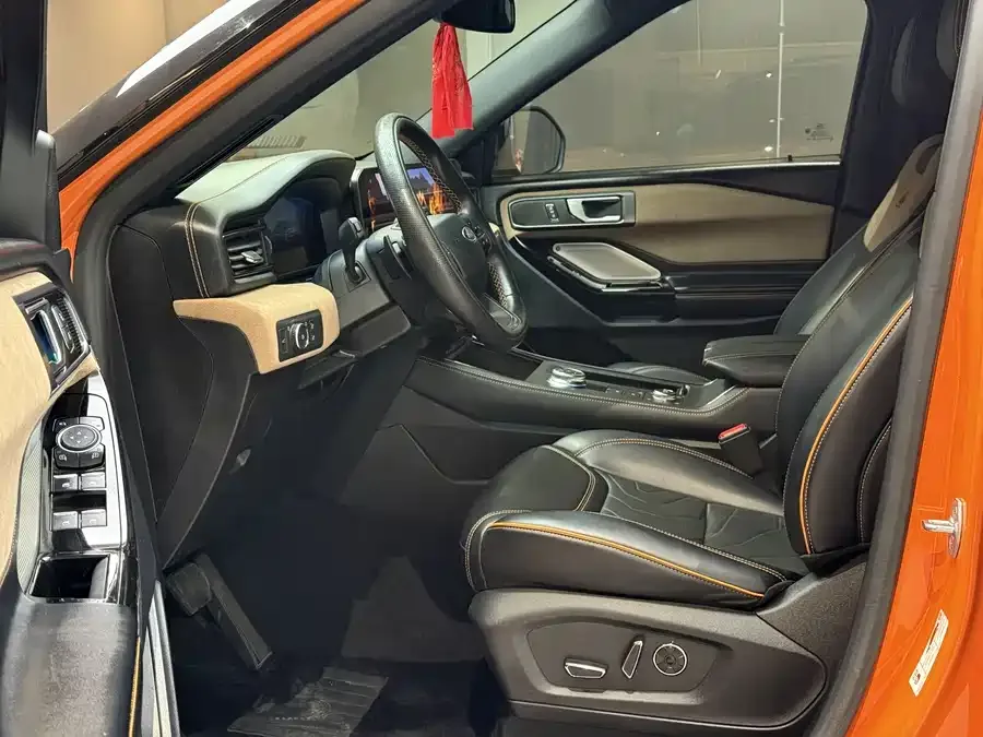 Ford Explorer Explorer 2023 EcoBoost 285 Kunlun Peak Edition 7 Seats 2023 — миниатюра 3