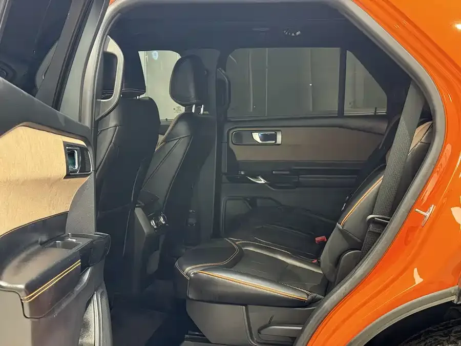 Ford Explorer Explorer 2023 EcoBoost 285 Kunlun Peak Edition 7 Seats 2023 — миниатюра 5