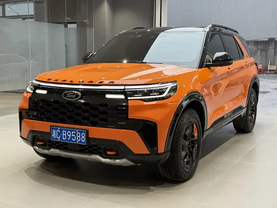 Ford Explorer 2023