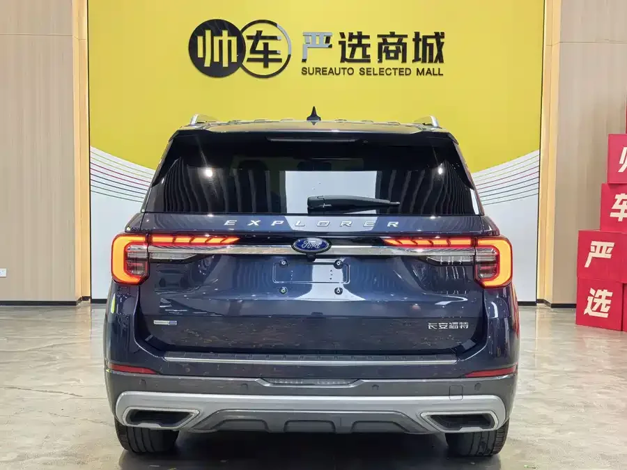 Ford Explorer Explorer 2023 EcoBoost 285 4WD Titanium Edition 7 Seaters 2023 — миниатюра 2
