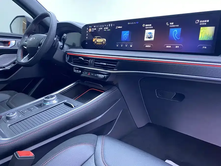 Ford Explorer Explorer 2023 EcoBoost 285 4WD ST-LINE 6 Seaters 2023 — миниатюра 5