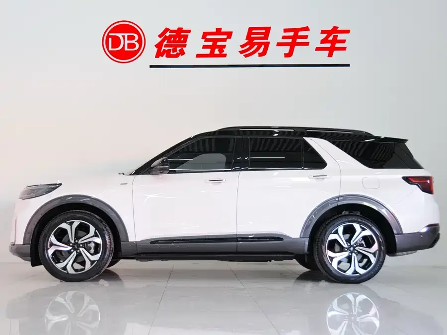 Ford Explorer Explorer 2023 EcoBoost 285 4WD ST-LINE 7 Seaters 2023 — миниатюра 3