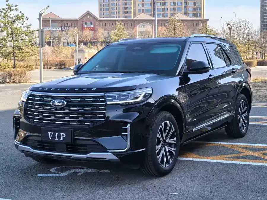 Ford Explorer 2025