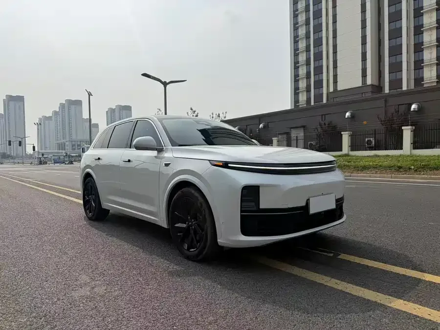 Li Xiang L7 Ideal L7 2023 Pro 2024 — фото 1, купить с доставкой в Москву