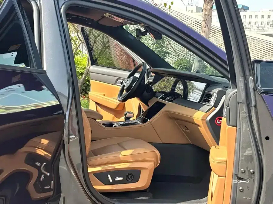 Li Xiang One Ideal ONE 2021 extended range 6-seater version 2022 — миниатюра 2