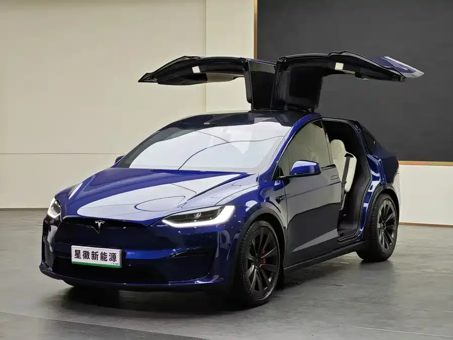 Tesla Model X 2023