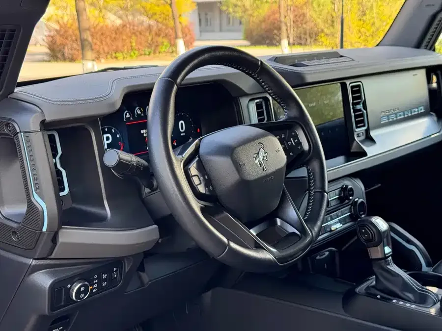 Ford Wild Horse Ford Mustang 2024 2.3T Ink Diamond Bigfoot Off-Road Edition 2025 — миниатюра 5