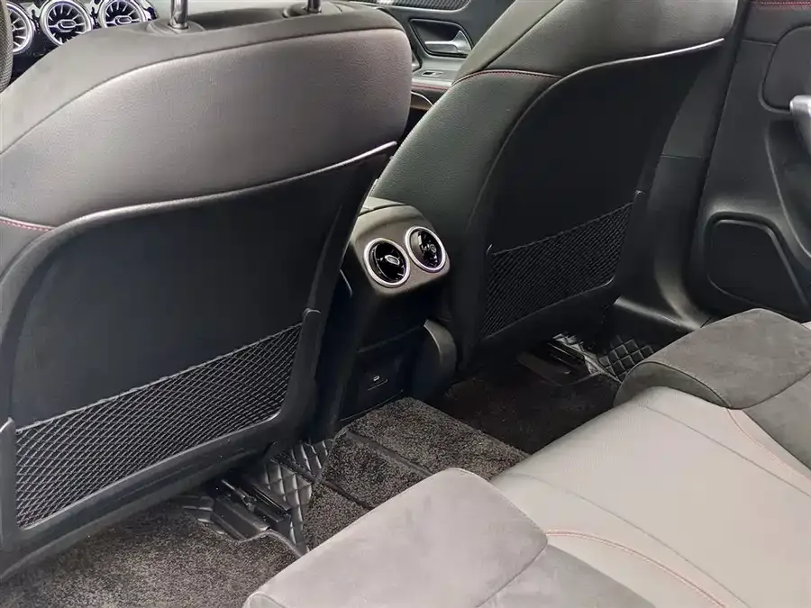 Mercedes-Benz Class A Mercedes-Benz A-Class 2023 A 200 L Fashion Edition 2023 — миниатюра 3