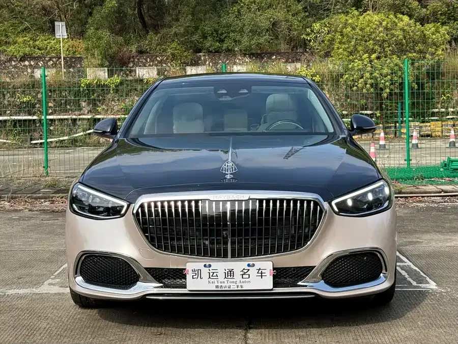 Mercedes-Benz Maybach S-Class 2025