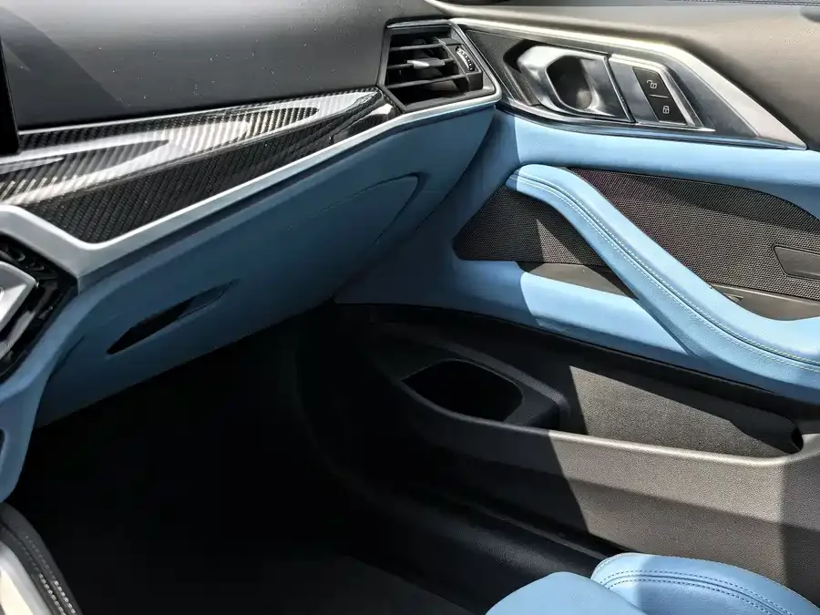BMW M4 2024 M4 Coupe Thunder Edition 2025 — миниатюра 3