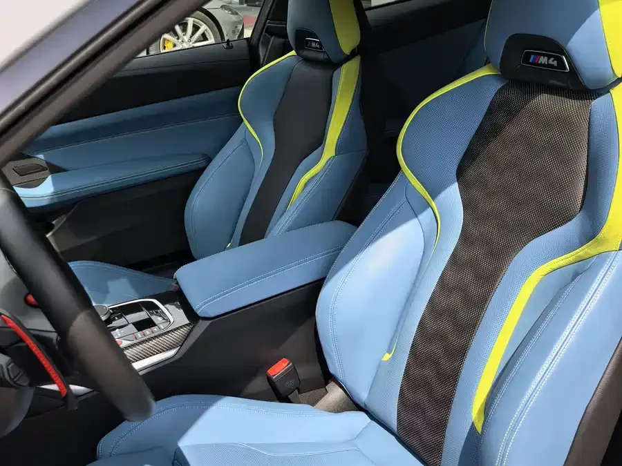 BMW M4 2024 M4 Coupe Thunder Edition 2025 — миниатюра 5