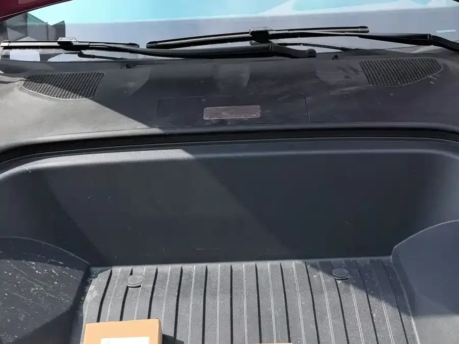 Xiaomi SU7 Xiaomi SU7 2024 four-wheel drive ultra-long battery life high-end intelligent driving Max version 2025 — миниатюра 4