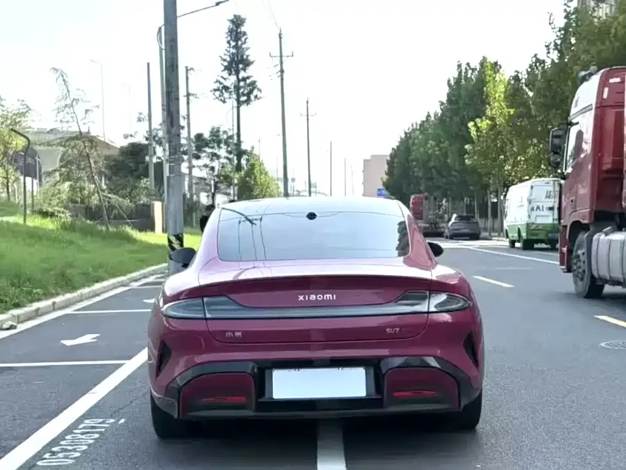 Xiaomi SU7 Xiaomi SU7 2024 rear-wheel drive long-range smart driving version 2025 — миниатюра 4