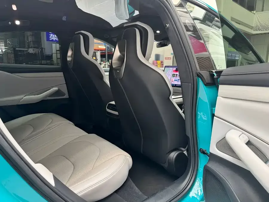 Xiaomi SU7 Xiaomi SU7 2024 four-wheel drive ultra-long battery life high-end intelligent driving Max version 2024 — миниатюра 5