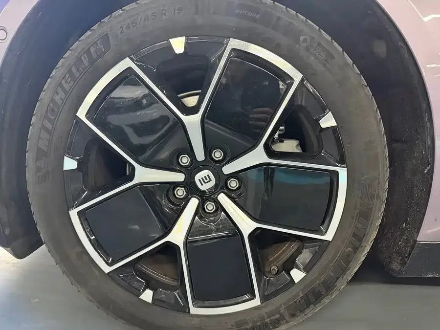 Xiaomi SU7 Xiaomi SU7 2024 rear-wheel drive long-range smart driving version 2025 — миниатюра 4