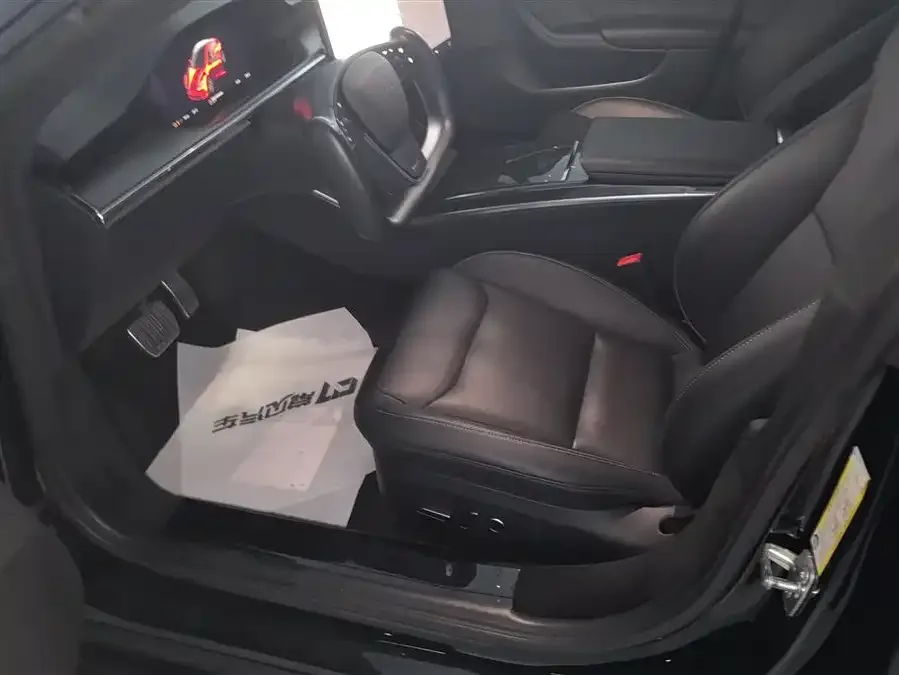 Tesla Model S Model S 2023 Tri-Motor All-Wheel Drive Plaid Edition 2023 — миниатюра 3