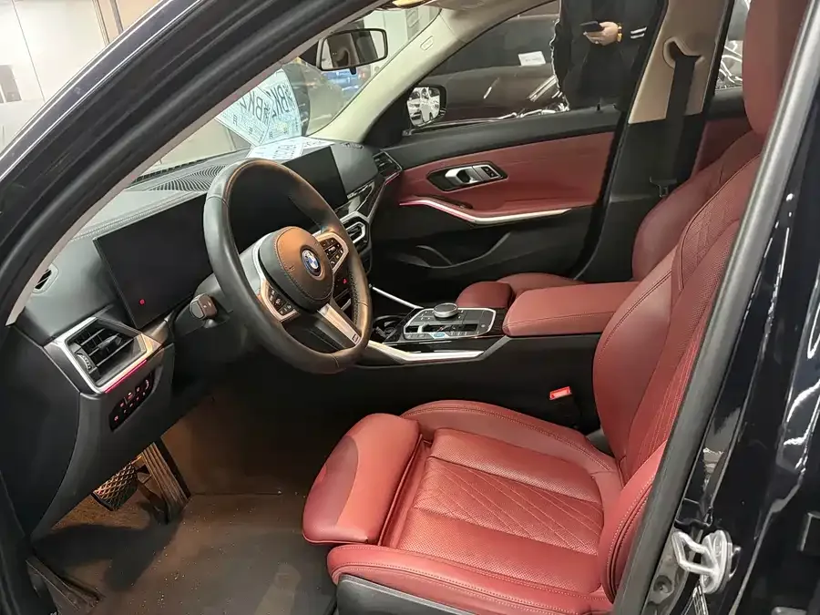 BMW i3 2024 eDrive 35 L 2024 — миниатюра 2