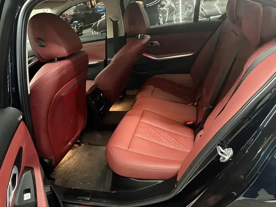 BMW i3 2024 eDrive 35 L 2024 — миниатюра 5