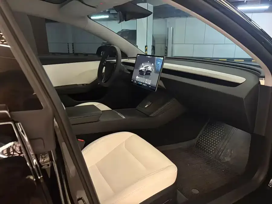 Tesla Model 3 Model 3 2023 Long Range All-Wheel Drive 2023 — миниатюра 5