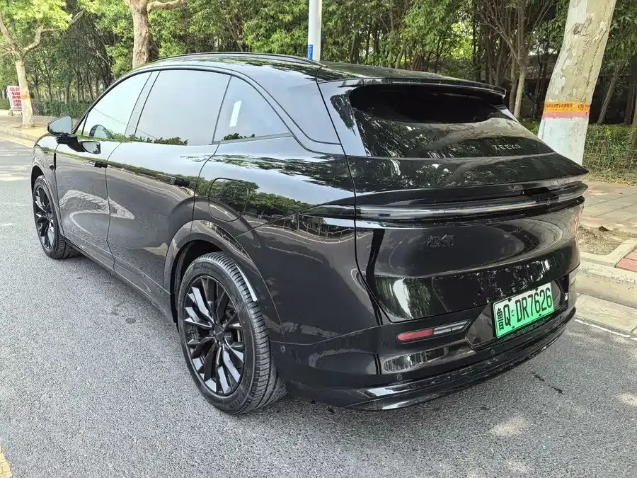Zeekr 7X Zeekr 7X 2025 75kWh RWD Smart Driving Edition 2025 — миниатюра 3