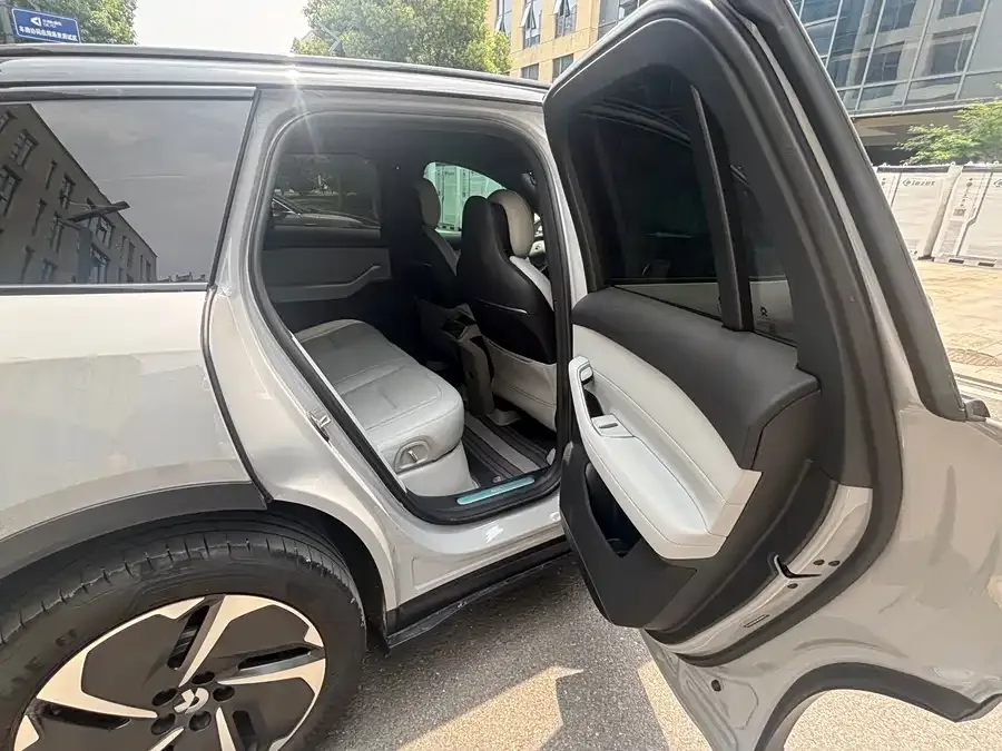 NIO ES6 NIO ES6 2024 model 75kWh 2025 — миниатюра 4