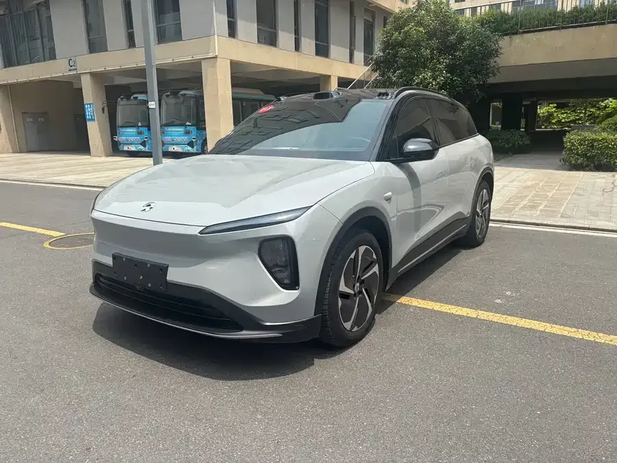 NIO ES6 2025