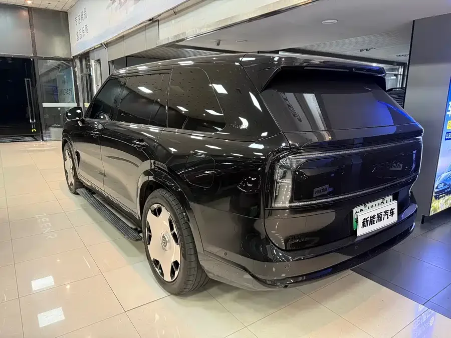 Zeekr 9X Zeekr 9X 2025 Ultra Edition 55kWh 2025 — миниатюра 5