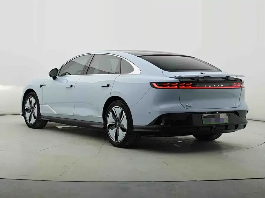 Voyah Lantu light chasing Lantu Light Chasing 2023 All-wheel Drive Flagship Edition 2024 — миниатюра 2