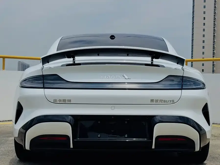 Xiaomi SU7 Xiaomi SU7 2024 rear-wheel drive standard founding edition 2025 — миниатюра 5
