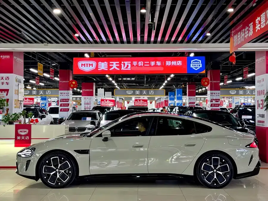 Xiaomi SU7 Xiaomi SU7 2024 rear-wheel drive long-range smart driving version 2025 — миниатюра 2