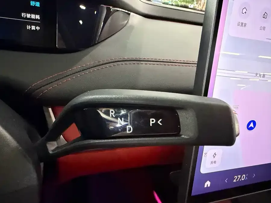 Xiaomi SU7 Xiaomi SU7 2024 rear-wheel drive long-range smart driving version 2025 — миниатюра 4