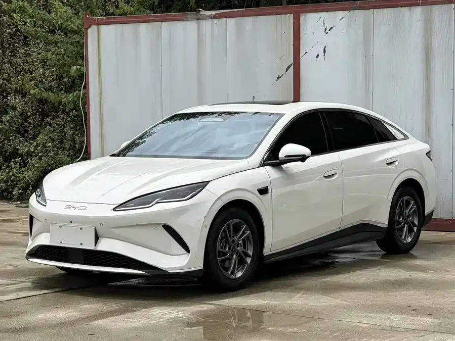 BYD Seal 06 2025