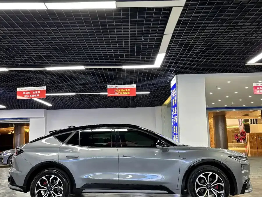 Ford EVOS EVOS 2022 EcoBoost 245 ST-Line 2024 — миниатюра 4