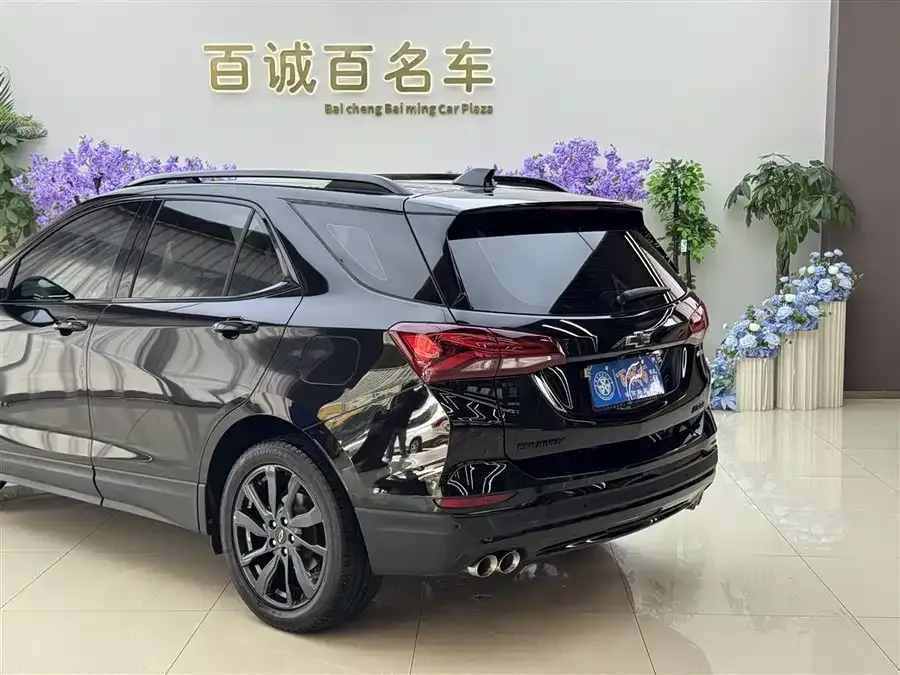 Chevrolet Equinox Explorer 2021 550T RS four-wheel drive intelligent expansion version 2022 — миниатюра 3