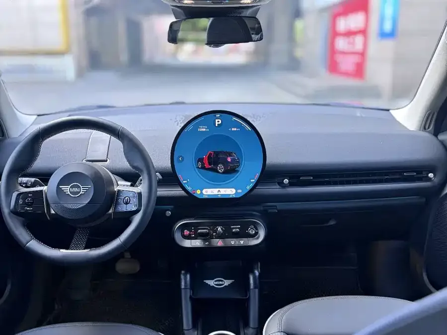 MINI Electric ACEMAN Electric MINI ACEMAN 2024 E Classic 2024 — миниатюра 5