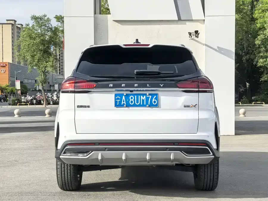 Geely Atlas Boyue 2022 Boyue X 1.8TD DCT Smart 2023 — миниатюра 5