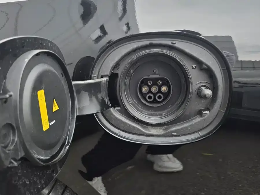 Volvo S90 plug-in hybrid Volvo S90 Plug-in Hybrid 2026 Plug-in Hybrid Four-Wheel Drive Long-Range Zhiya Luxury Edition 2025 — миниатюра 5