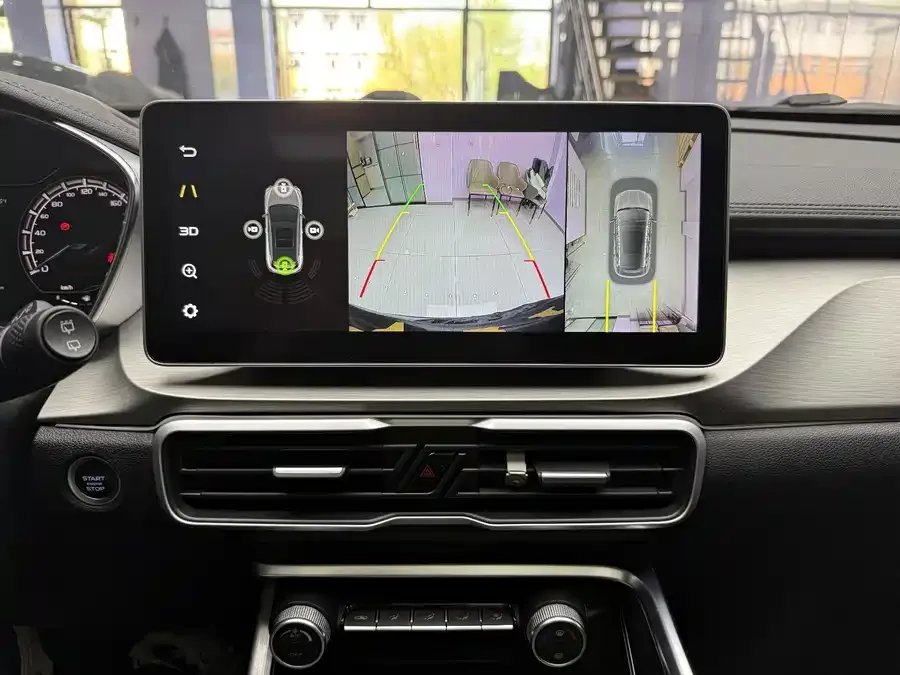 Geely Coolray SX11 Binyue 2021 1.4T DCT Diamond Edition 2022 — миниатюра 4