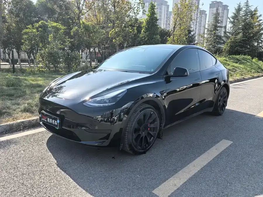 Tesla Model Y 2022